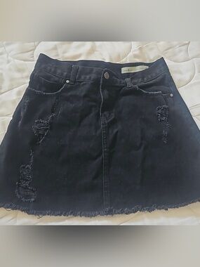 Twenty Four Seven Black Distressed Denim Mini Skirt Size 38 Frayed Hem A-Line